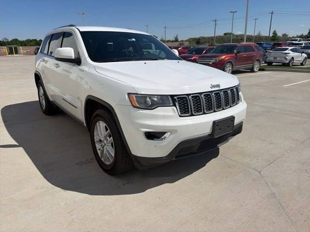 2018 Jeep Grand Cherokee Laredo E RWD photo