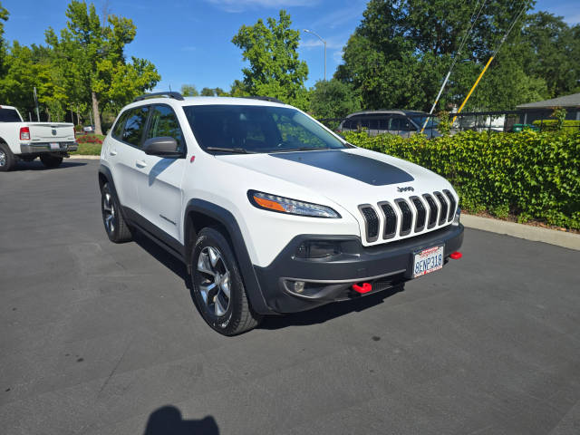 2018 Jeep Cherokee Trailhawk 4WD photo