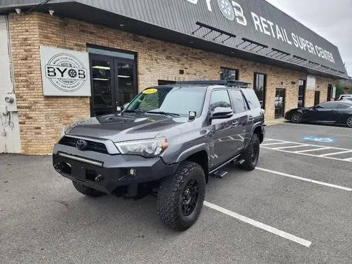 2018 Toyota 4Runner TRD Off Road Premium 4WD photo