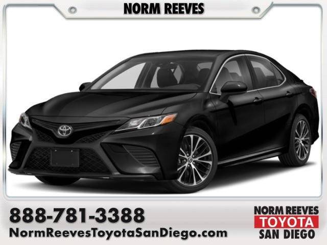 2018 Toyota Camry SE FWD photo