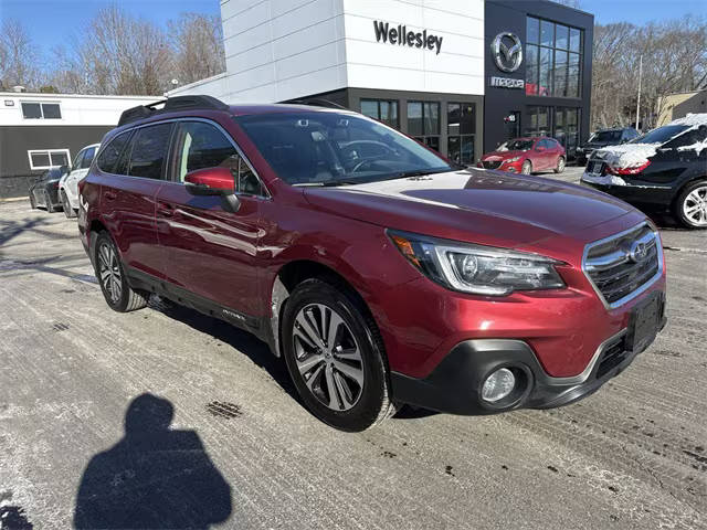 2018 Subaru Outback Limited AWD photo