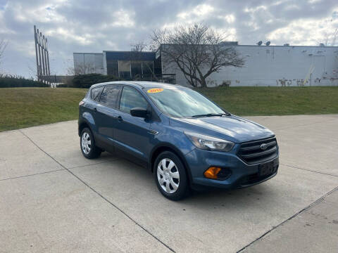 2018 Ford Escape S FWD photo