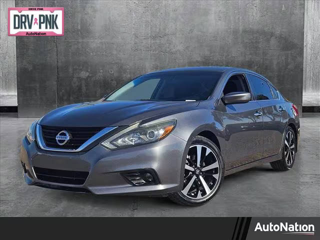 2018 Nissan Altima 2.5 SR FWD photo