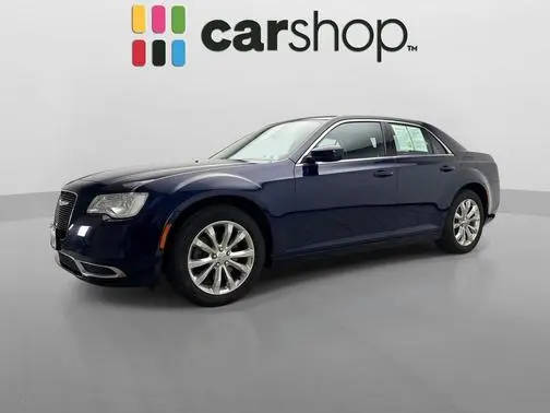 2017 Chrysler 300 Limited AWD photo