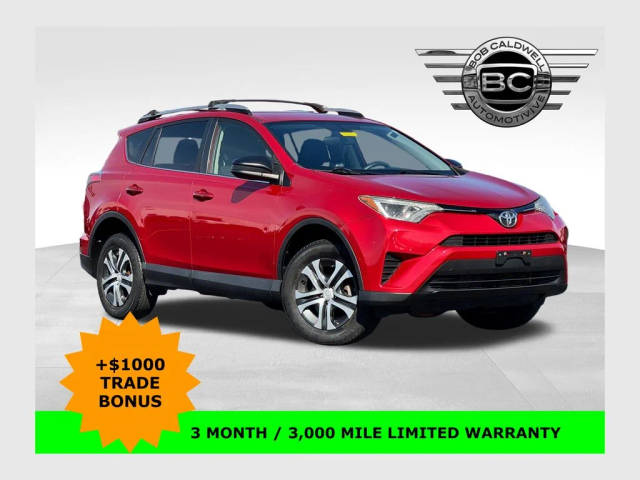 2016 Toyota RAV4 LE FWD photo