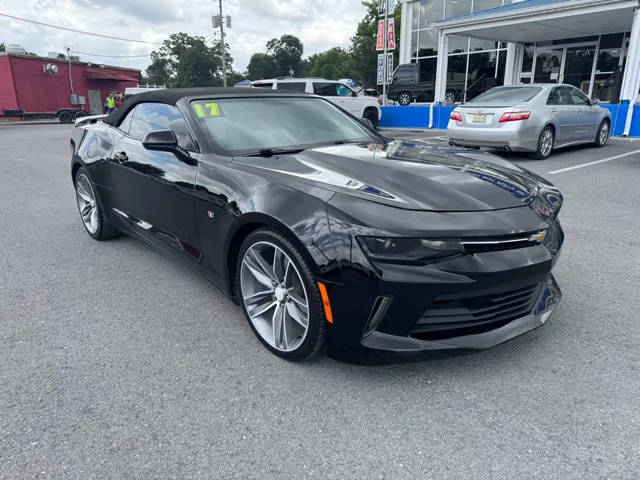 2017 Chevrolet Camaro 1LT RWD photo