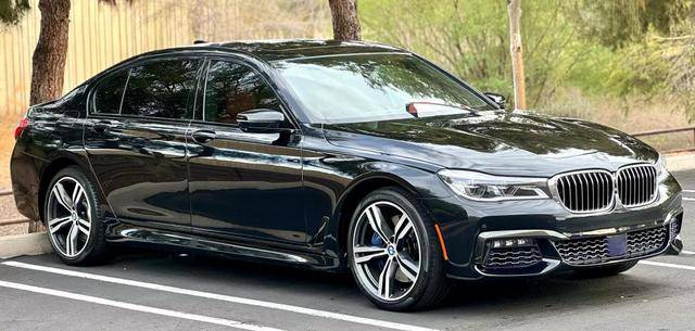 2018 BMW 7 Series 750i RWD photo