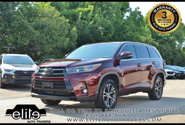 2018 Toyota Highlander LE Plus FWD photo