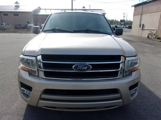 2017 Ford Expedition EL XLT RWD photo