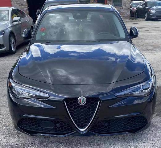 2018 Alfa Romeo Giulia Ti Sport AWD photo