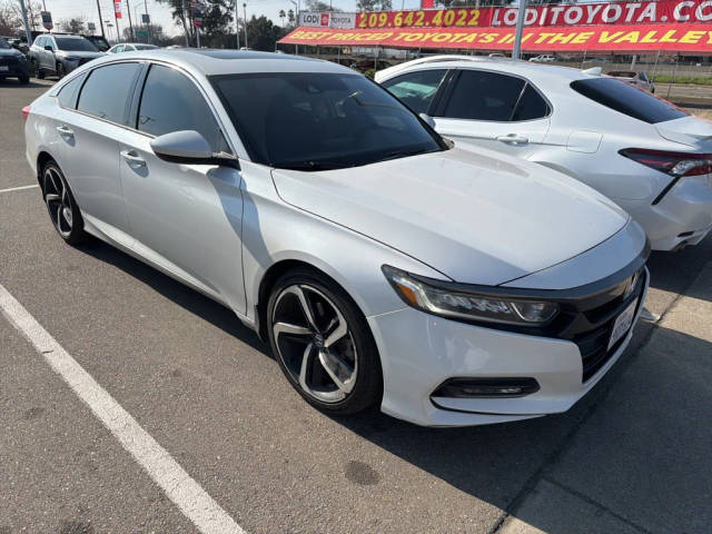 2018 Honda Accord Sport 2.0T FWD photo