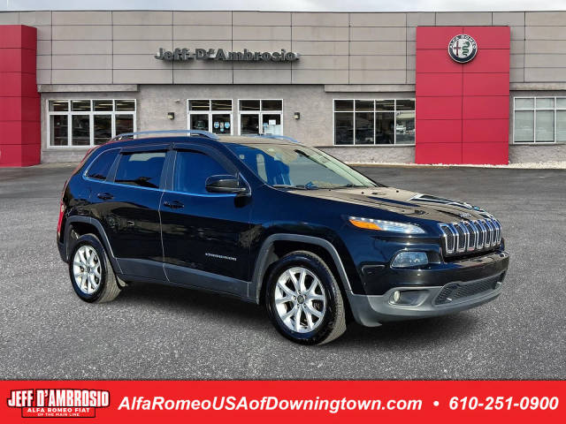 2018 Jeep Cherokee Latitude FWD photo