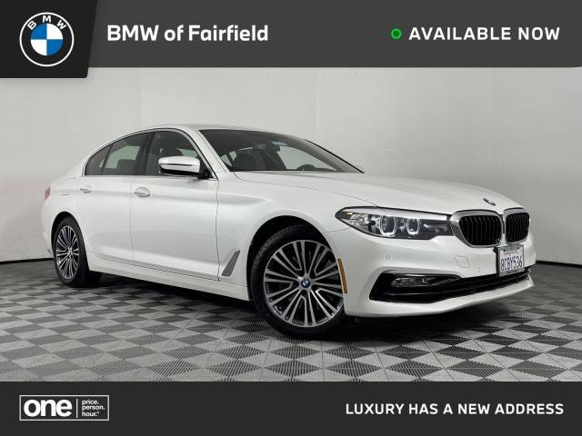 2018 BMW 5 Series 530i RWD photo