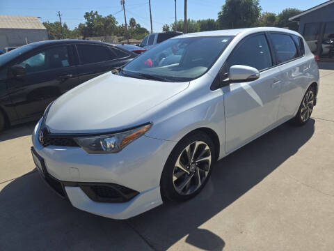 2018 Toyota Corolla iM FWD photo