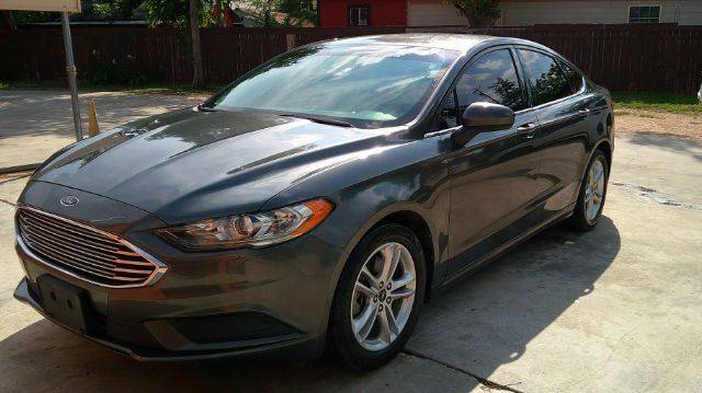 2018 Ford Fusion SE FWD photo