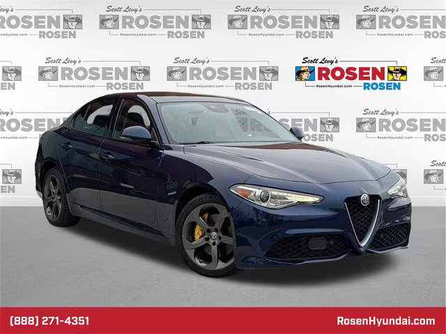 2018 Alfa Romeo Giulia  AWD photo