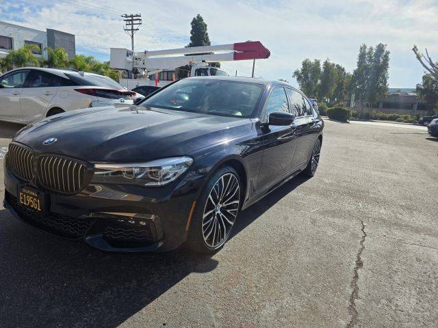 2018 BMW 7 Series 740i RWD photo