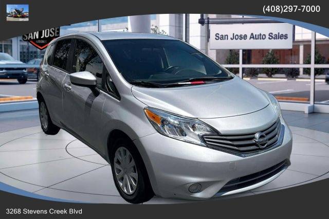 2016 Nissan Versa Note SV FWD photo