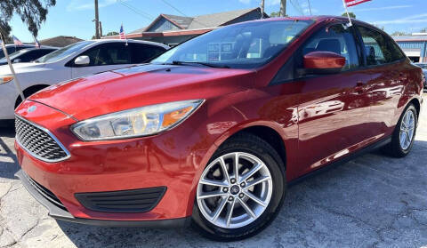 2018 Ford Focus SE FWD photo