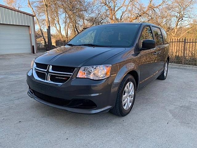 2018 Dodge Grand Caravan SE FWD photo