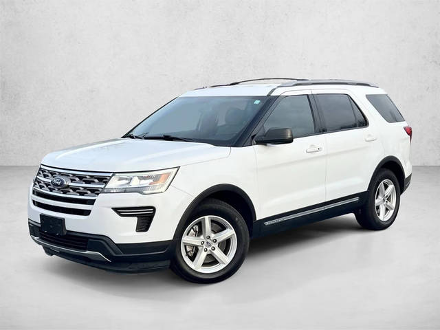 2018 Ford Explorer XLT FWD photo
