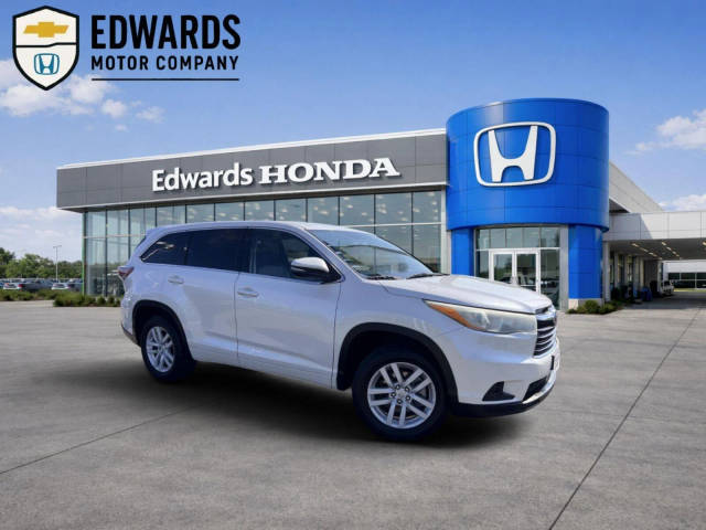 2015 Toyota Highlander LE FWD photo