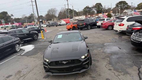 2018 Ford Mustang EcoBoost RWD photo