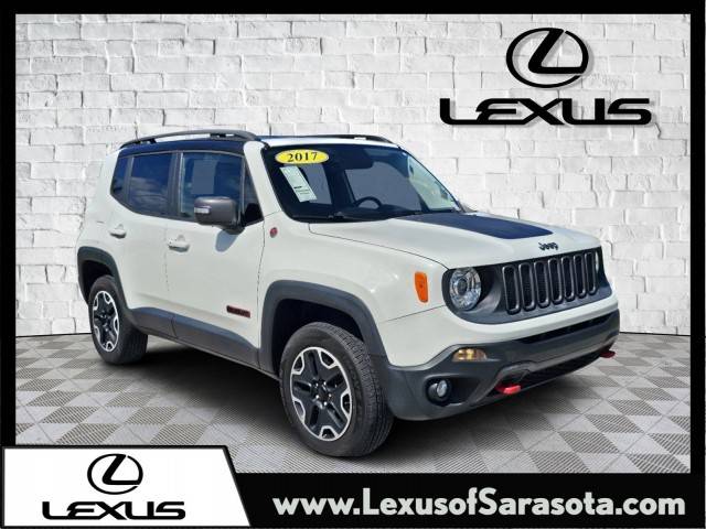 2017 Jeep Renegade Trailhawk 4WD photo