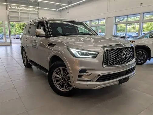 2018 Infiniti QX80 4WD photo