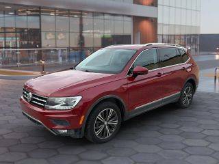 2018 Volkswagen Tiguan SEL FWD photo