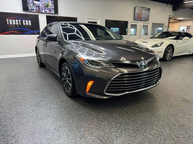 2018 Toyota Avalon XLE FWD photo