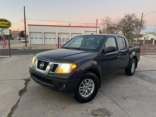2018 Nissan Frontier SV V6 RWD photo