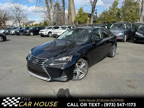 2018 Lexus IS IS 300 RWD photo