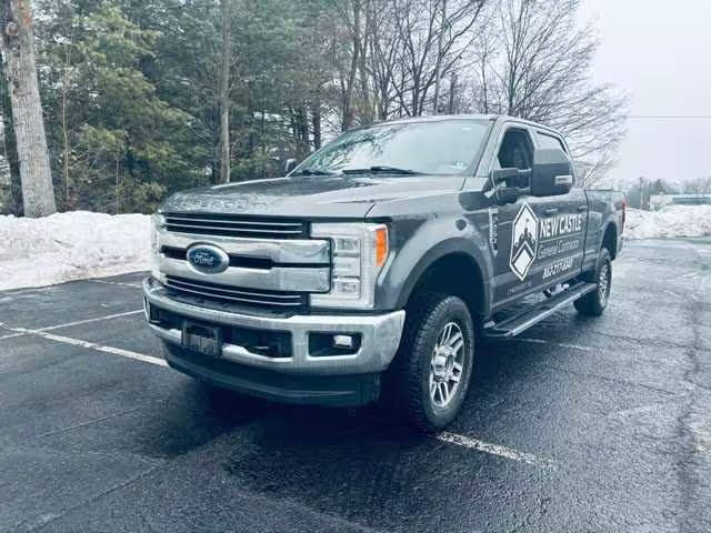 2018 Ford F-250 Super Duty LARIAT 4WD photo