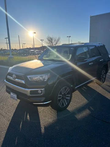 2018 Toyota 4Runner Limited 4WD photo