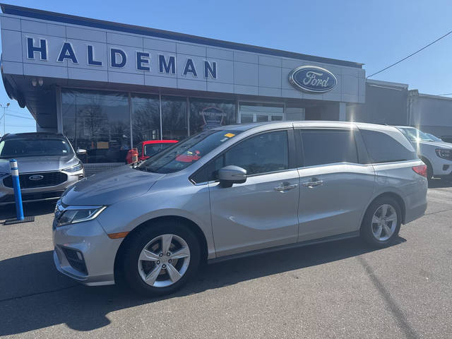 2018 Honda Odyssey EX-L FWD photo