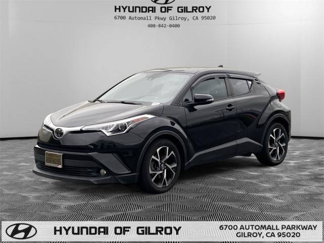2018 Toyota C-HR XLE Premium FWD photo