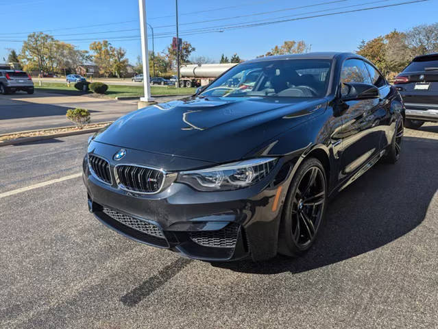 2018 BMW M4  RWD photo