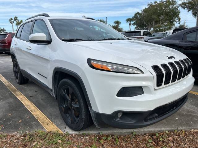 2018 Jeep Cherokee Latitude FWD photo