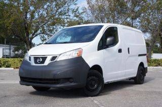 2018 Nissan NV200 S FWD photo