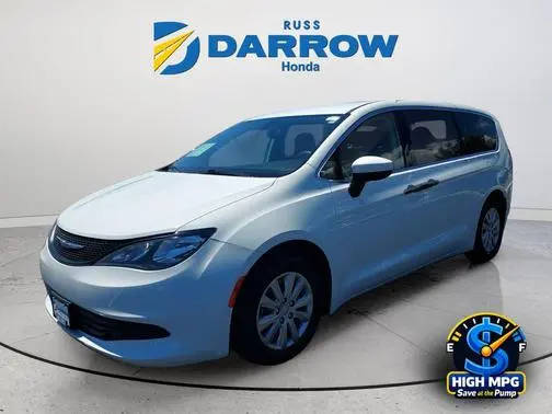 2018 Chrysler Pacifica Minivan L FWD photo