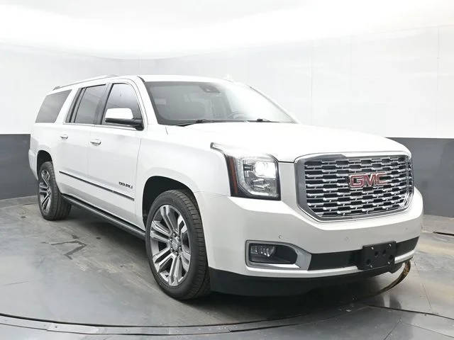 2018 GMC Yukon XL Denali 4WD photo