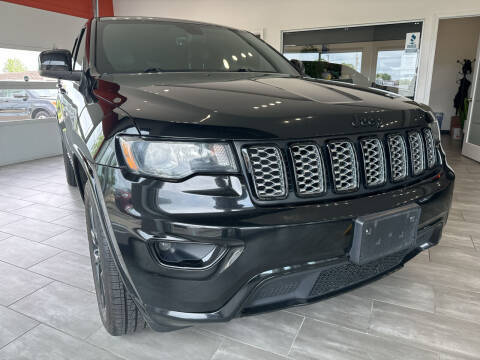 2018 Jeep Grand Cherokee Altitude 4WD photo