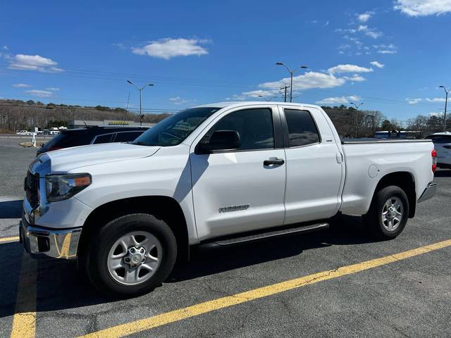 2018 Toyota Tundra SR5 4WD photo