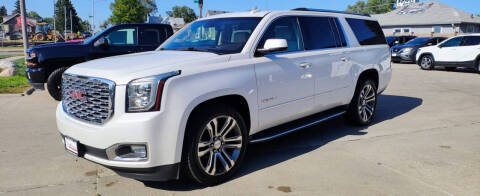 2018 GMC Yukon XL Denali 4WD photo