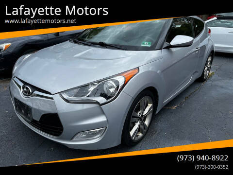 2017 Hyundai Veloster Value Edition FWD photo