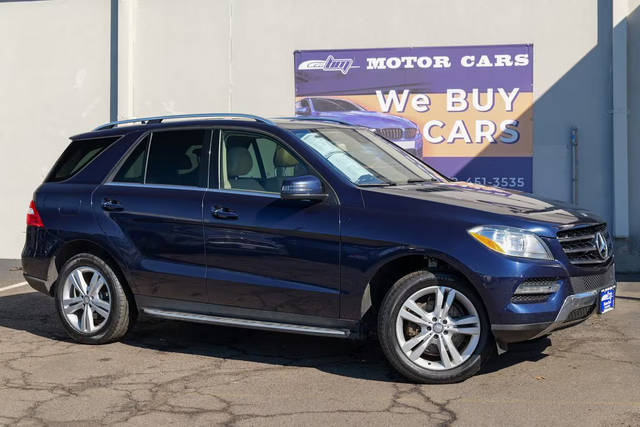 2015 Mercedes-Benz M-Class ML 350 AWD photo