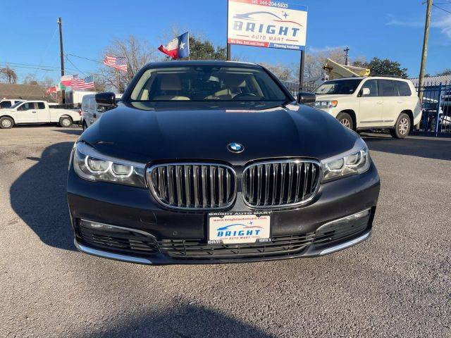2018 BMW 7 Series 740i RWD photo