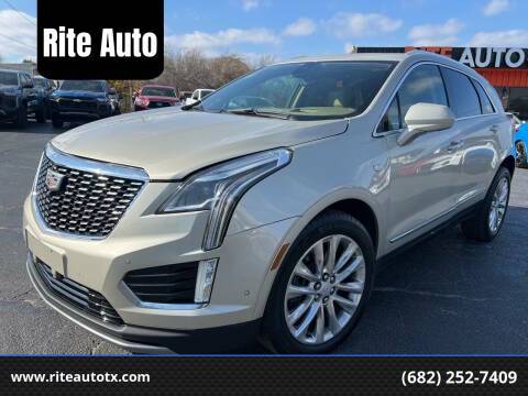 2017 Cadillac XT5 Platinum AWD AWD photo