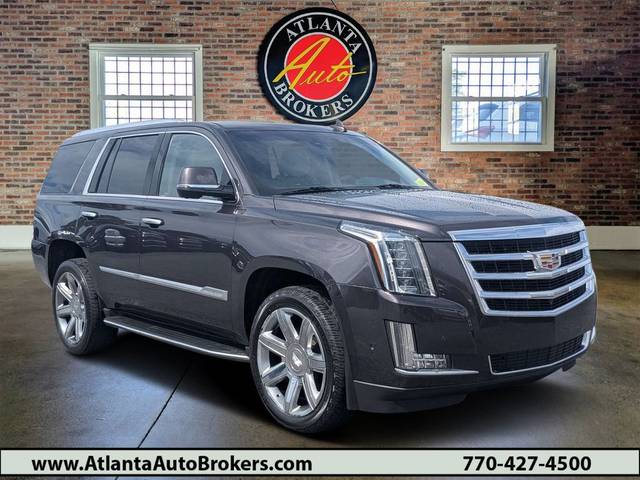 2018 Cadillac Escalade Luxury RWD photo
